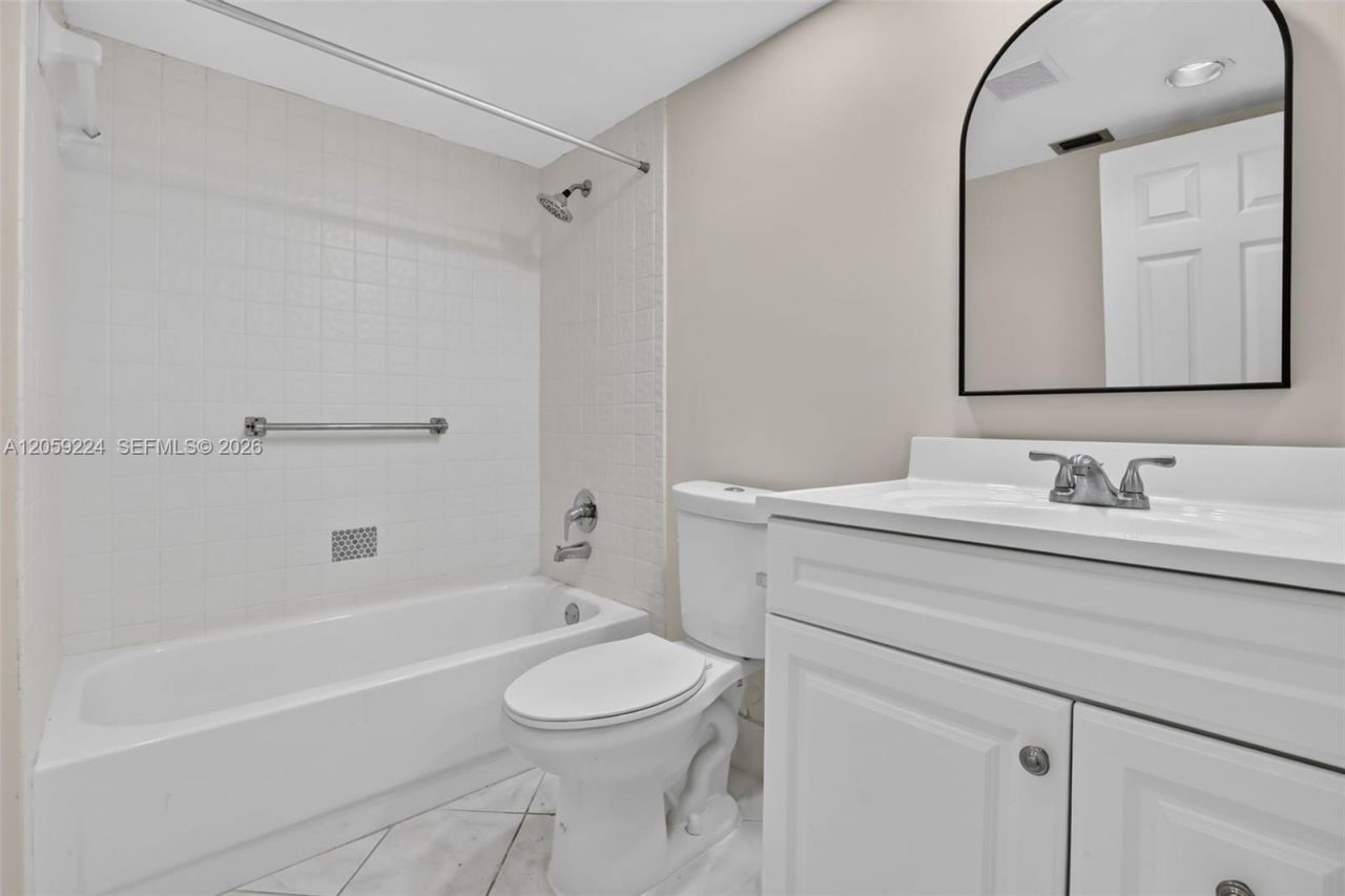 12800 SW 7th Ct, , Unit 306G, Pembroke Pines, FL 33027 Photo