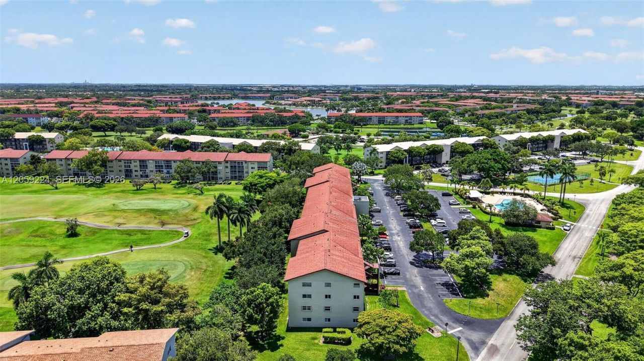12800 SW 7th Ct, , Unit 306G, Pembroke Pines, FL 33027 Photo