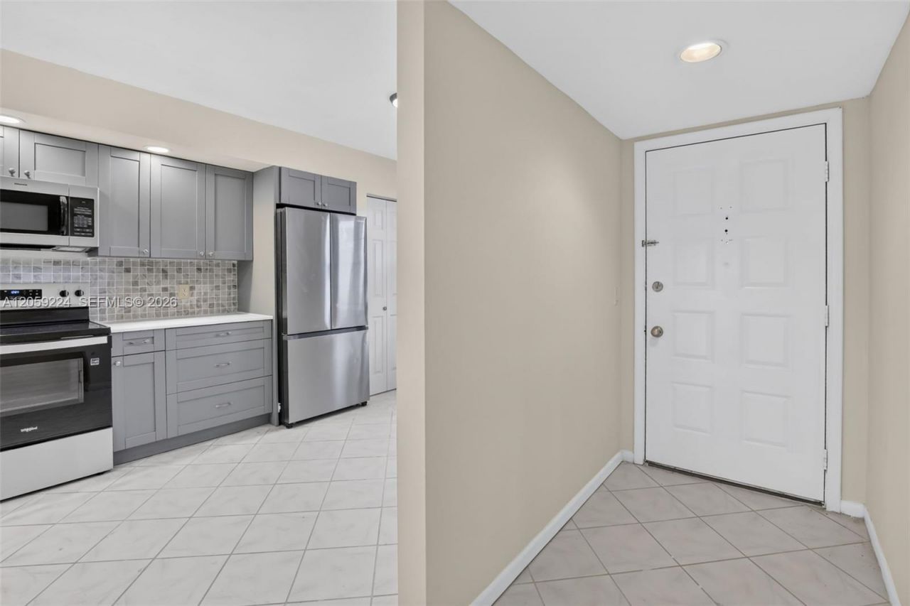 12800 SW 7th Ct, , Unit 306G, Pembroke Pines, FL 33027 Photo