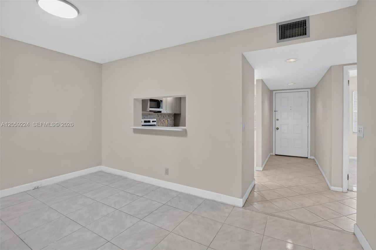 12800 SW 7th Ct, , Unit 306G, Pembroke Pines, FL 33027 Photo