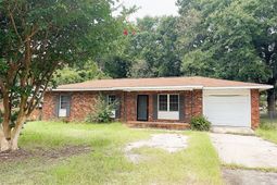 1605 Clinton Street photo 4