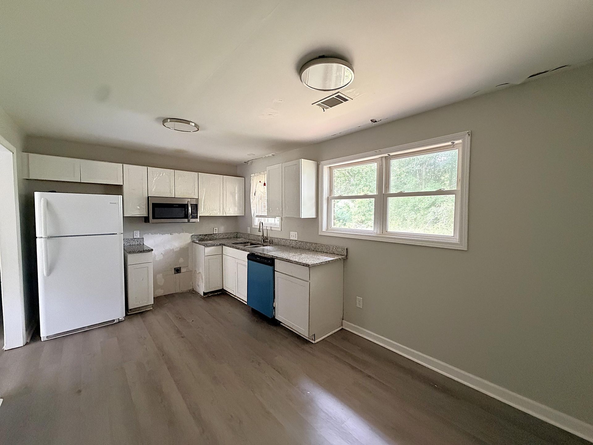 1605 Clinton Street Photo 7