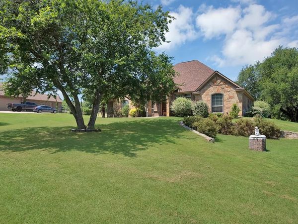 112 Meadow Arbor Drive , Weatherford, TX 76085