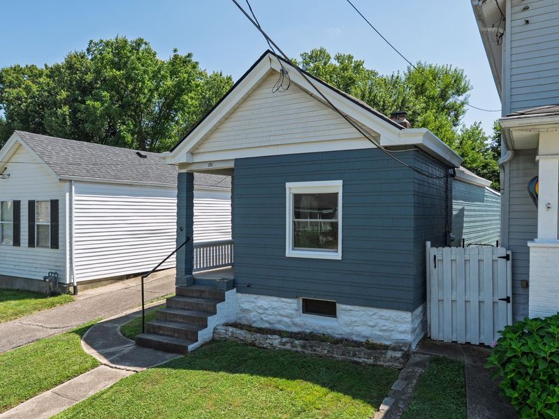 131 E 42nd Street, Latonia, KY 41015 Photo 3