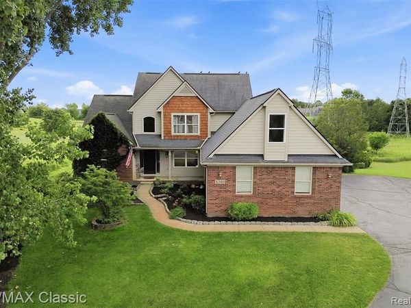 6340 Stonewood Drive , White Lake Twp, MI 48383