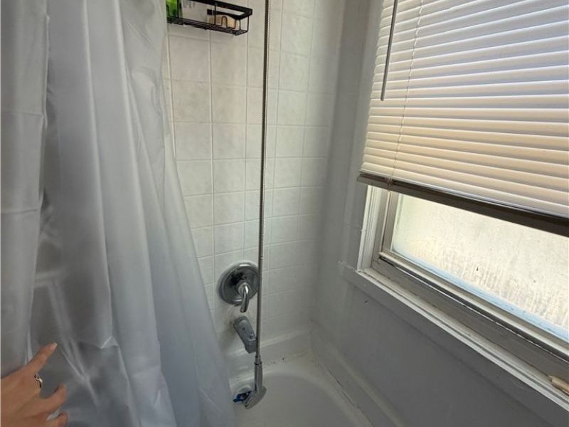 11101 Nelson Avenue, Cleveland, OH 44105 Photo 6
