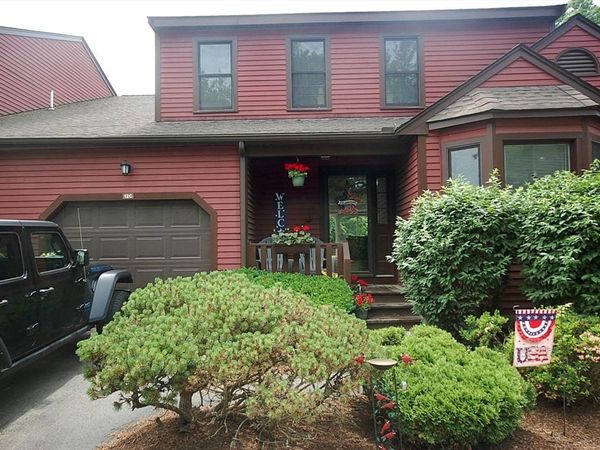 12 Hawthorne Vlg, Unit C, Franklin, MA 02038