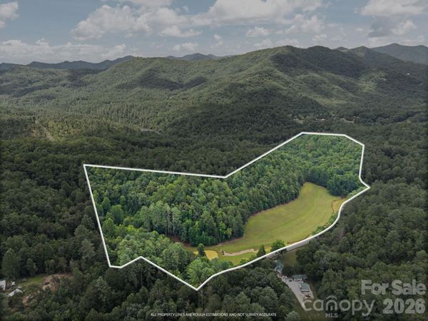 1408 Tellico Road , Franklin, NC 28734