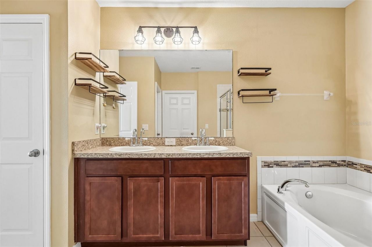 1212 Osprey Ridge Drive, Eustis, FL 32736 Photo