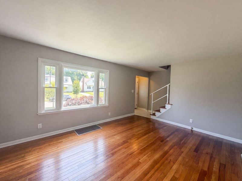 599 S Everett Avenue , Columbus, OH 43213 Photo 7
