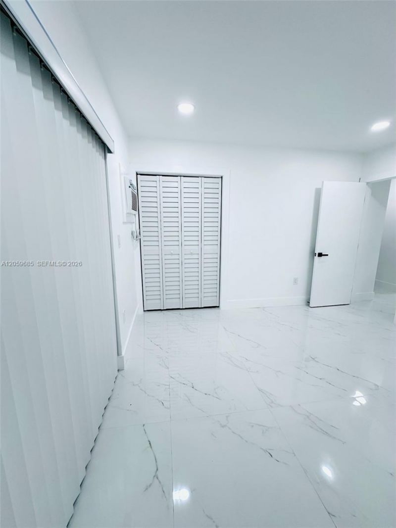 131 NE 77th St, Unit 4, Miami, FL 33138 Photo