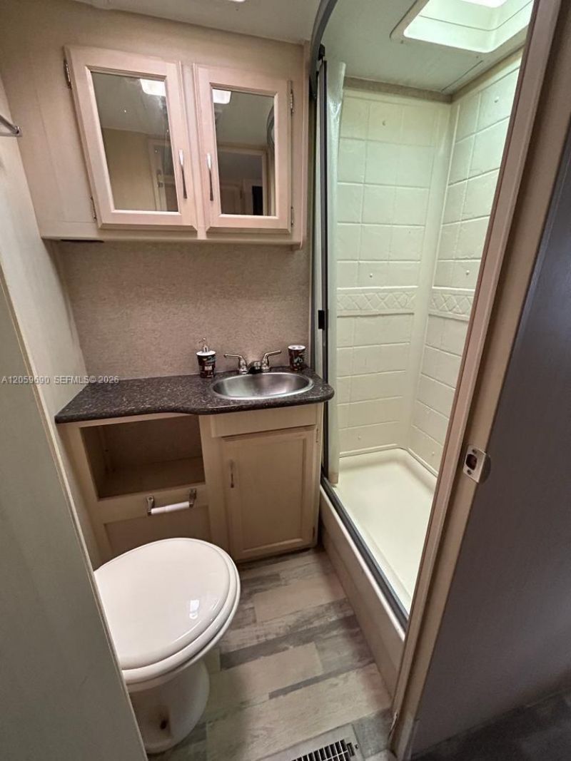 4360 SW 22nd Ct , Unit B, Fort Lauderdale, FL 33317 Photo