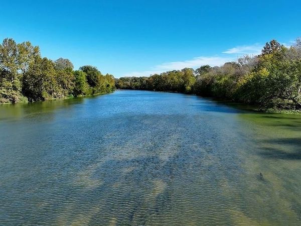 Lot 3 Fayette Shores Cove, West Point, TX 78963
