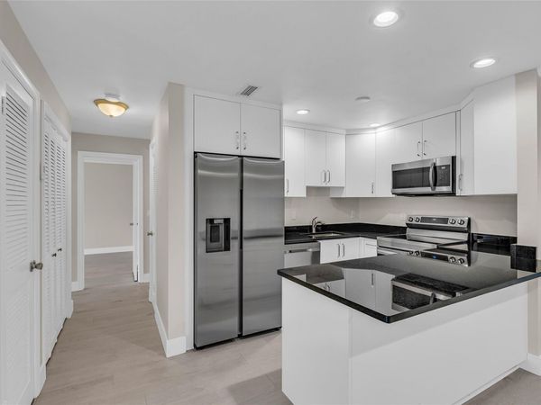 6319 Bay Club Drive, Unit 1, Fort Lauderdale, FL 33308