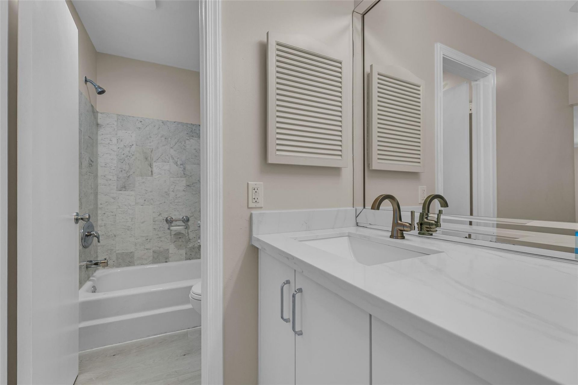 6319 Bay Club Drive, Unit 1, Fort Lauderdale, FL 33308 Photo