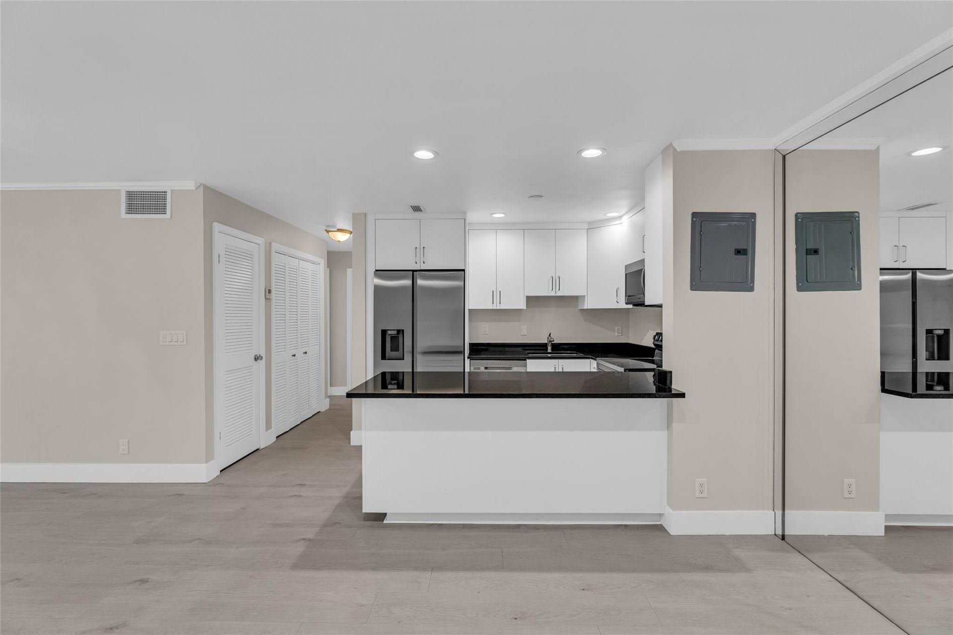 6319 Bay Club Drive, Unit 1, Fort Lauderdale, FL 33308 Photo