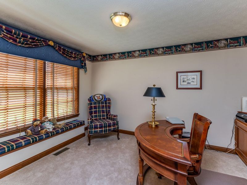 2464 Shenandoah Drive, Troy, OH 45373 Photo 13