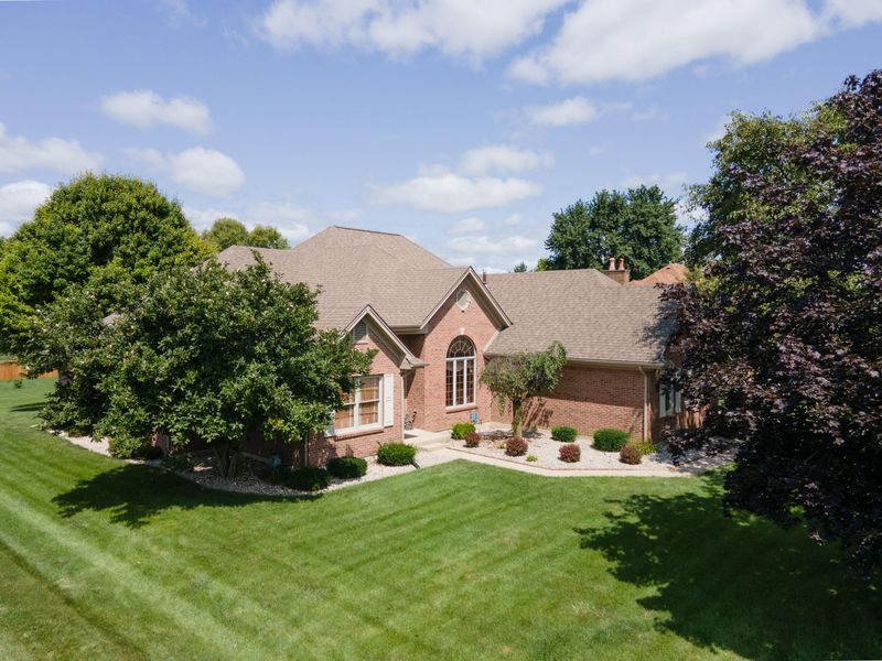 2464 Shenandoah Drive, Troy, OH 45373 Photo 2
