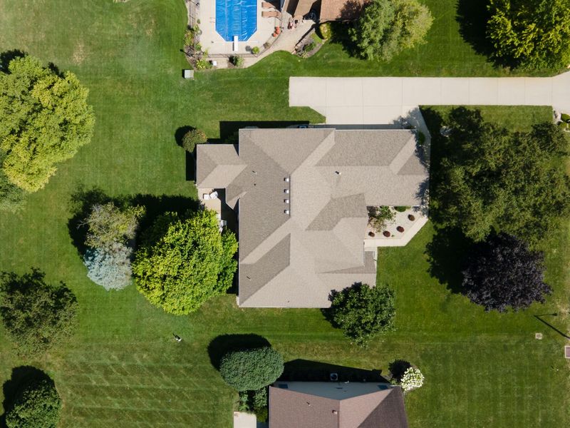 2464 Shenandoah Drive, Troy, OH 45373 Photo 3