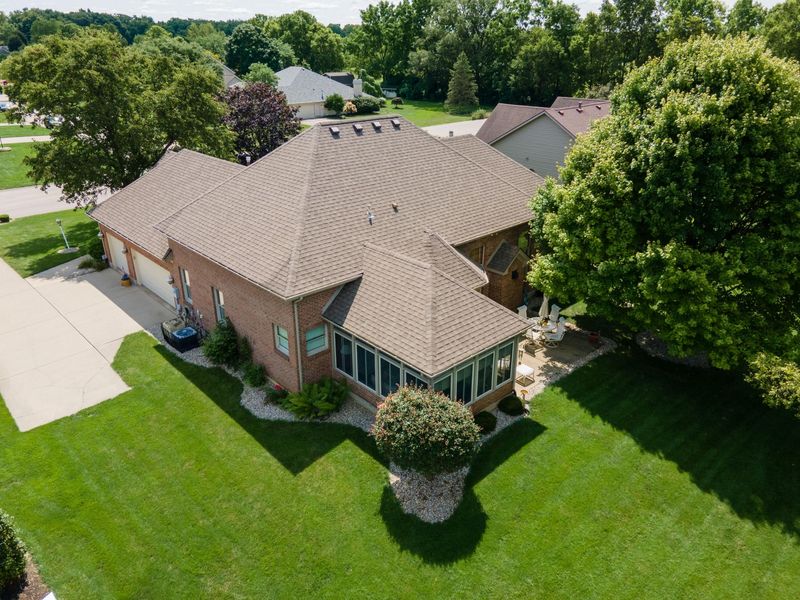 2464 Shenandoah Drive, Troy, OH 45373 Photo 5