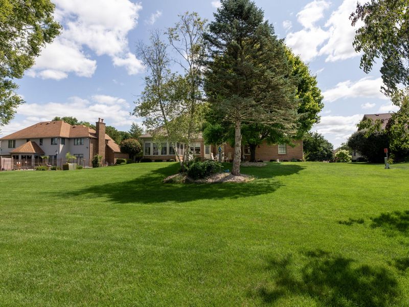 2464 Shenandoah Drive, Troy, OH 45373 Photo 7