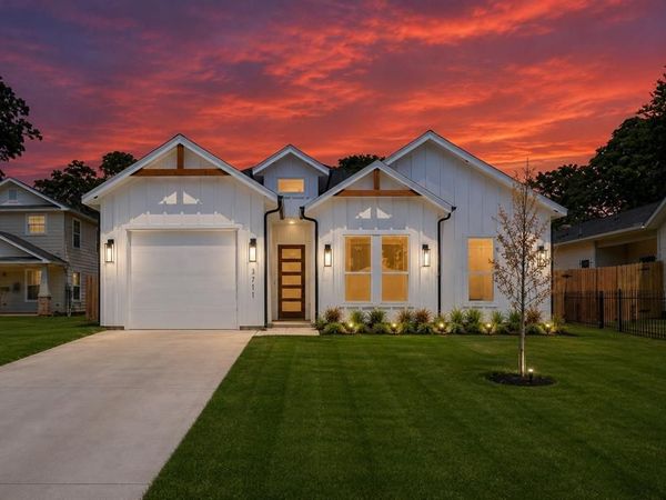 3711 Metropolitan Avenue, Dallas, TX 75210