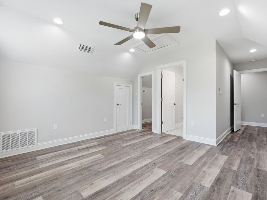 Property Image 93