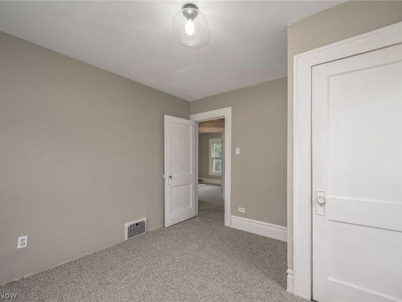 489 Marview Avenue, Akron, OH 44310 Photo 15