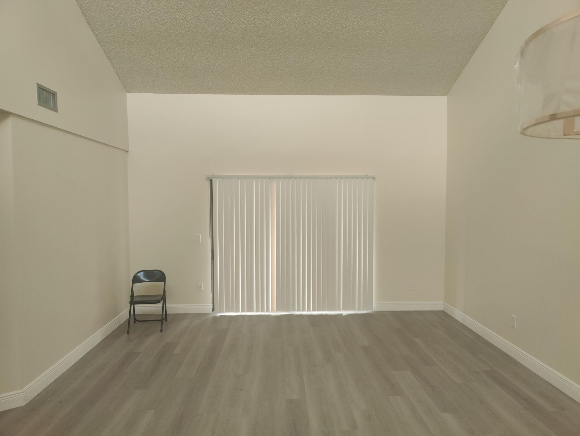 302 Lakeview Drive E, Unit 302, Royal Palm Beach, FL 33411 Photo