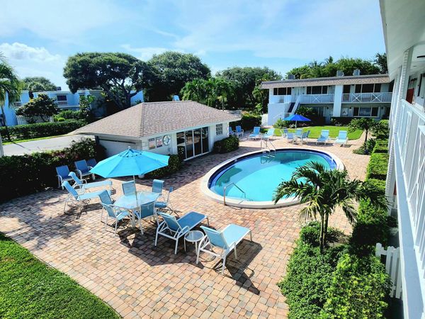 1001 NE 8th Avenue, Unit 212, Delray Beach, FL 33483