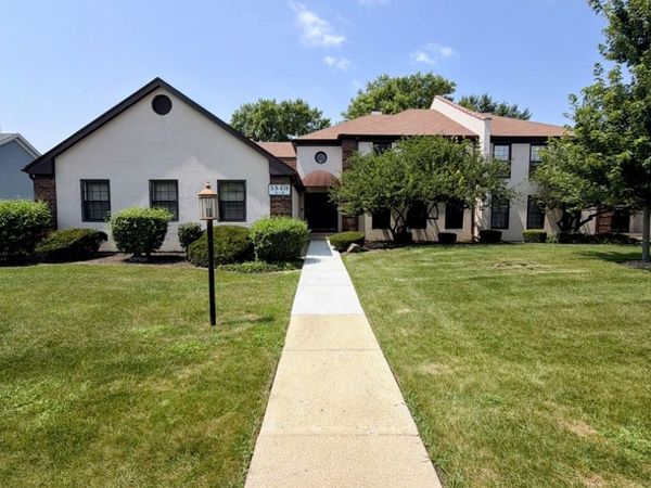 5S470 SCOTS Drive, Unit D, Naperville, IL 60563