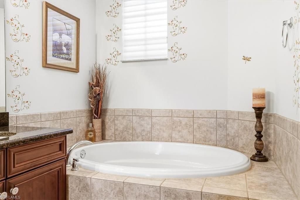 6622 Alden Woods Cir , Unit 101, Naples, FL 34113 Photo