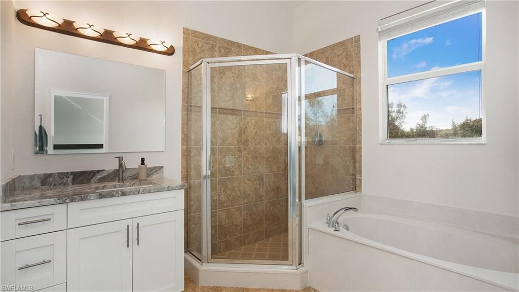 9819 Catena Way, Unit 105, Fort Myers, FL 33908 Photo