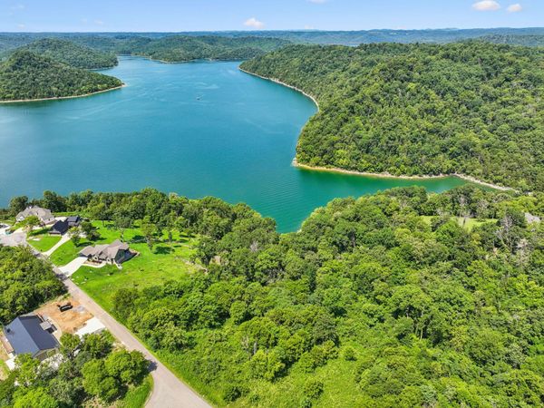 47 Harbor Court , Unit 47, Silver Point, TN 38582