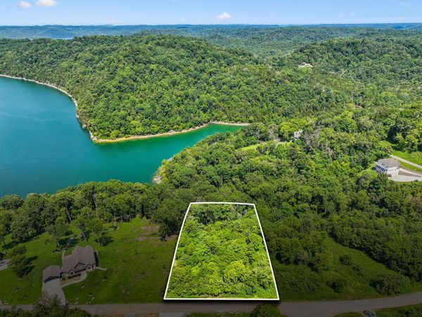 47 Harbor Court , Unit 47, Silver Point, TN 38582