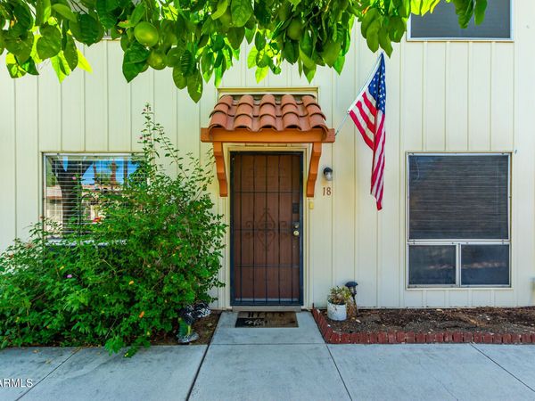 8241 N CENTRAL Avenue, Unit 18, Phoenix, AZ 85020