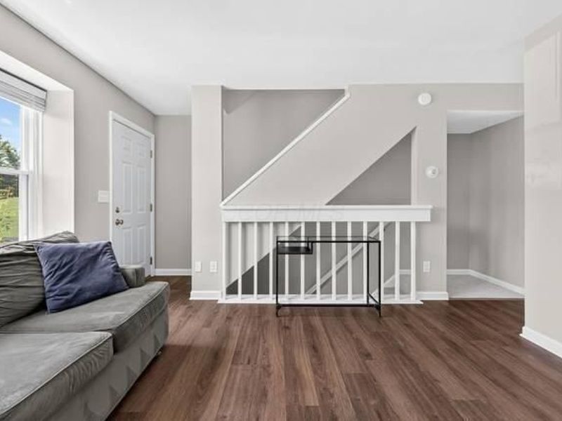 756 Cap Lane, Unit 17C, Worthington, OH 43085 Photo 11