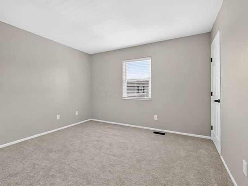 756 Cap Lane, Unit 17C, Worthington, OH 43085 Photo 24