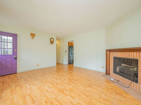 Main Photo