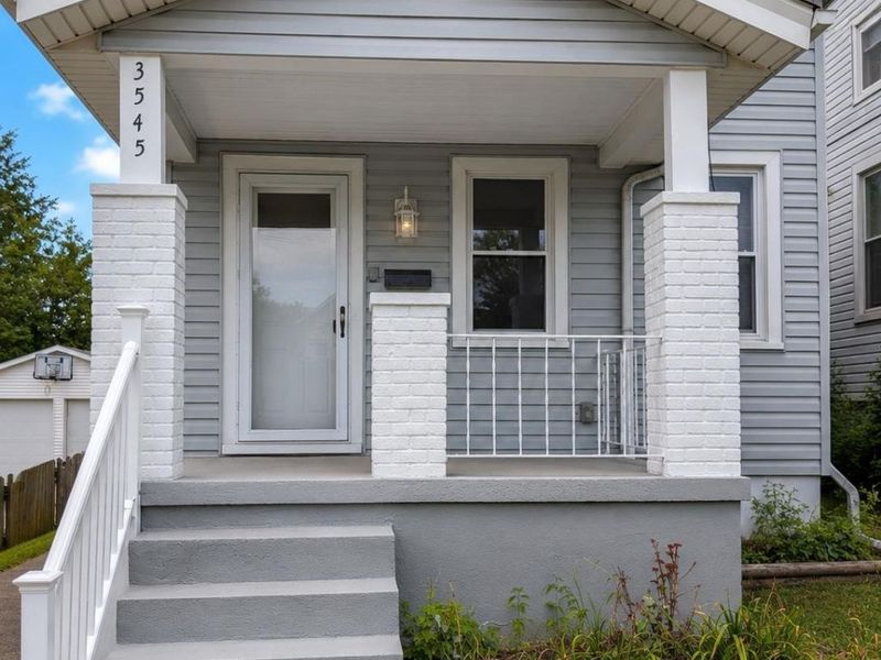3545 Meadow Avenue, Cheviot, OH 45211 Photo 2