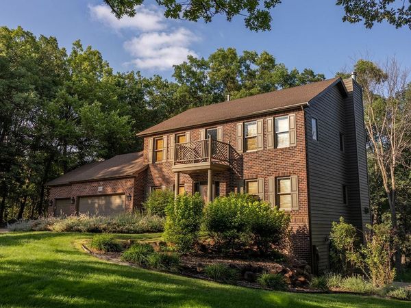 21891 Wagon Wheel Trail , Lakeville, MN 55044