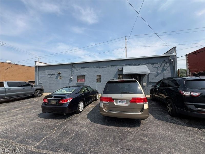 17320 Harvard Avenue, Cleveland, OH 44128 Photo 24