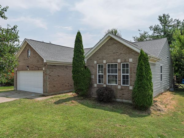 2863 Presidential Drive, Hebron, KY 41048