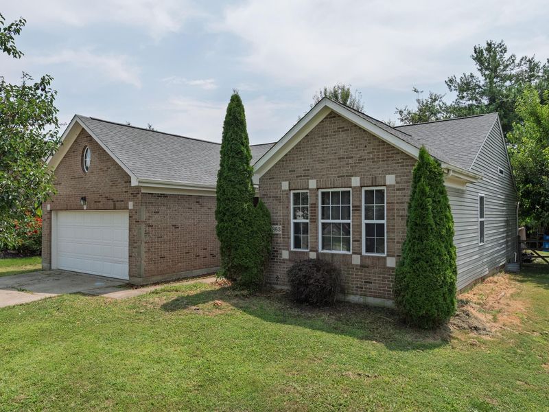 2863 Presidential Drive, Hebron, KY 41048 Photo 1