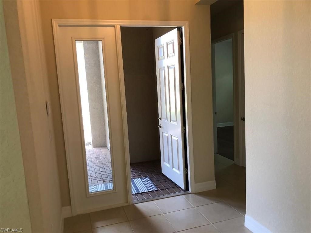 13644 Mandarin Cir, Naples, FL 34109 Photo