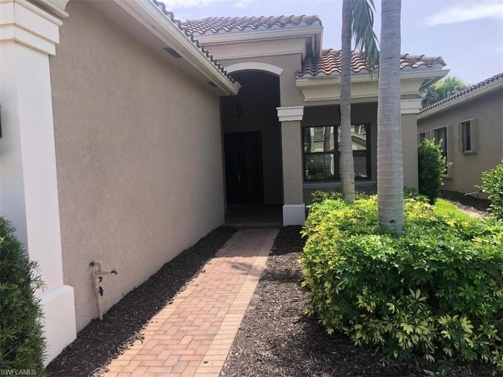 13644 Mandarin Cir, Naples, FL 34109 Photo