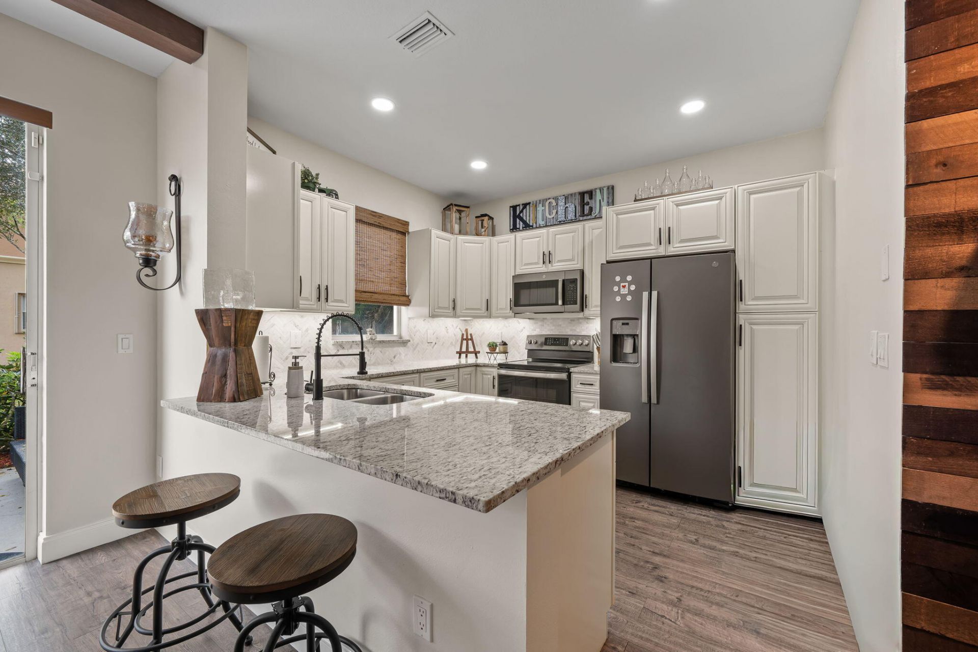 123 Wakulla Springs Way, Royal Palm Beach, FL 33411 Photo