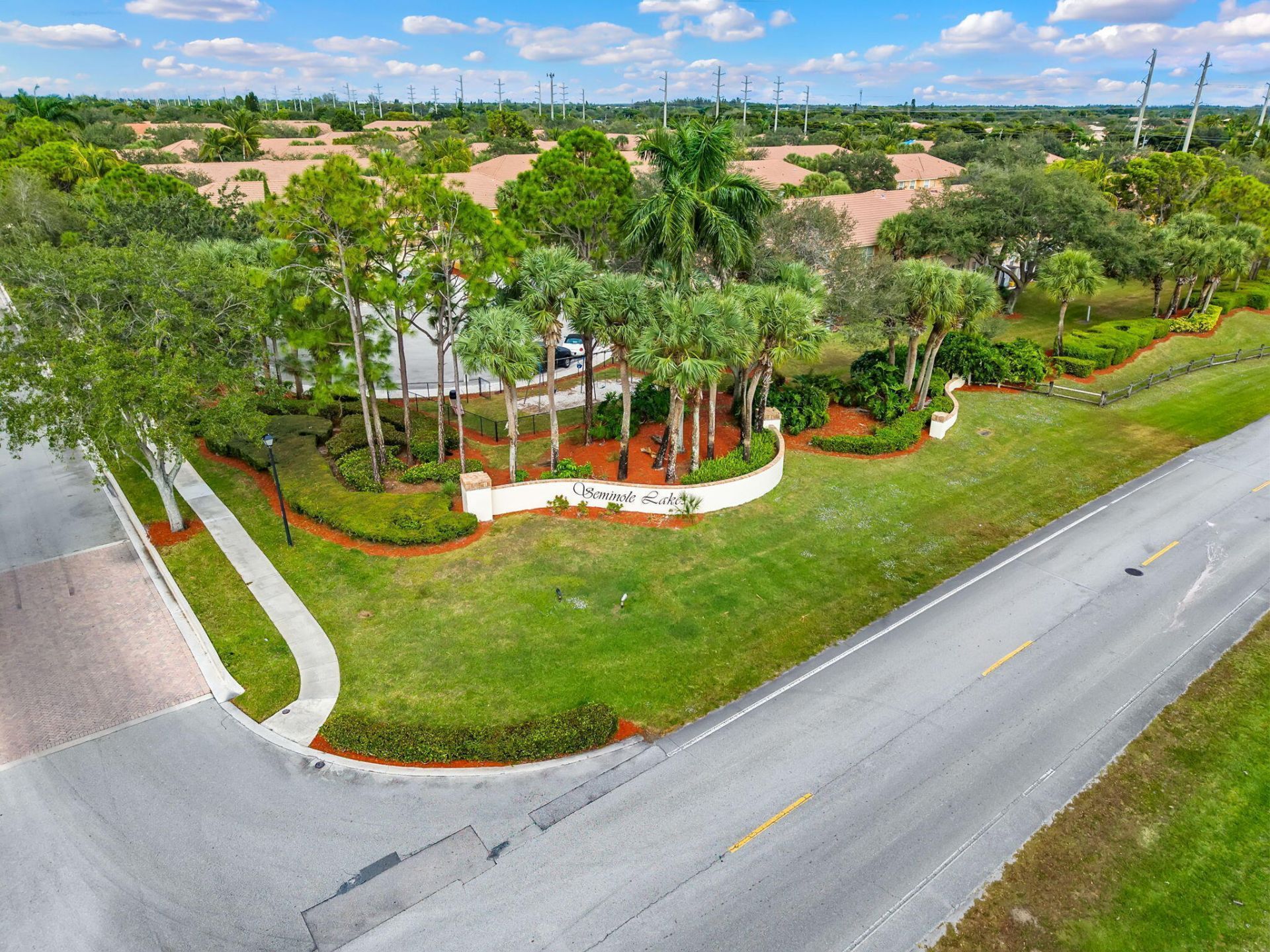123 Wakulla Springs Way, Royal Palm Beach, FL 33411 Photo