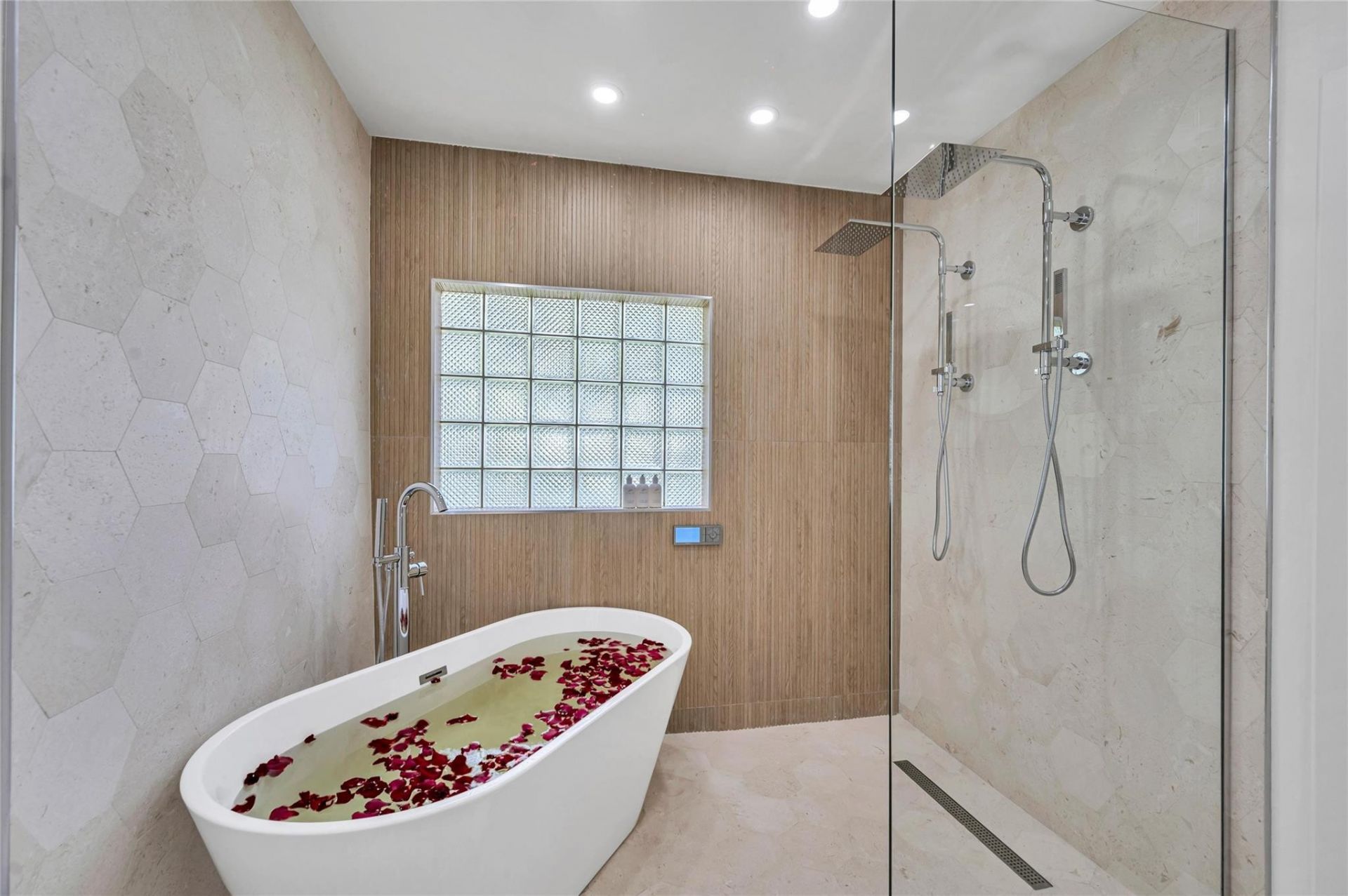 1700 Marietta Drive, Fort Lauderdale, FL 33316 Photo