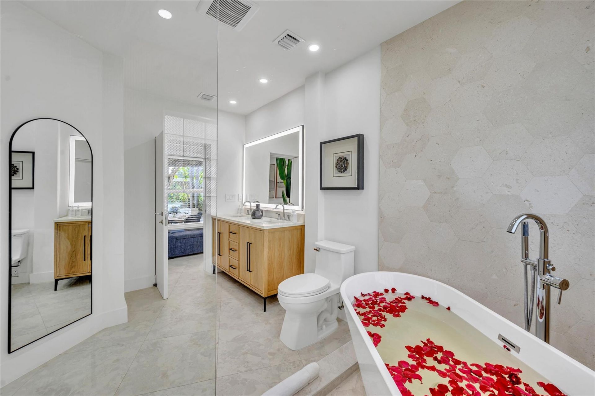 1700 Marietta Drive, Fort Lauderdale, FL 33316 Photo